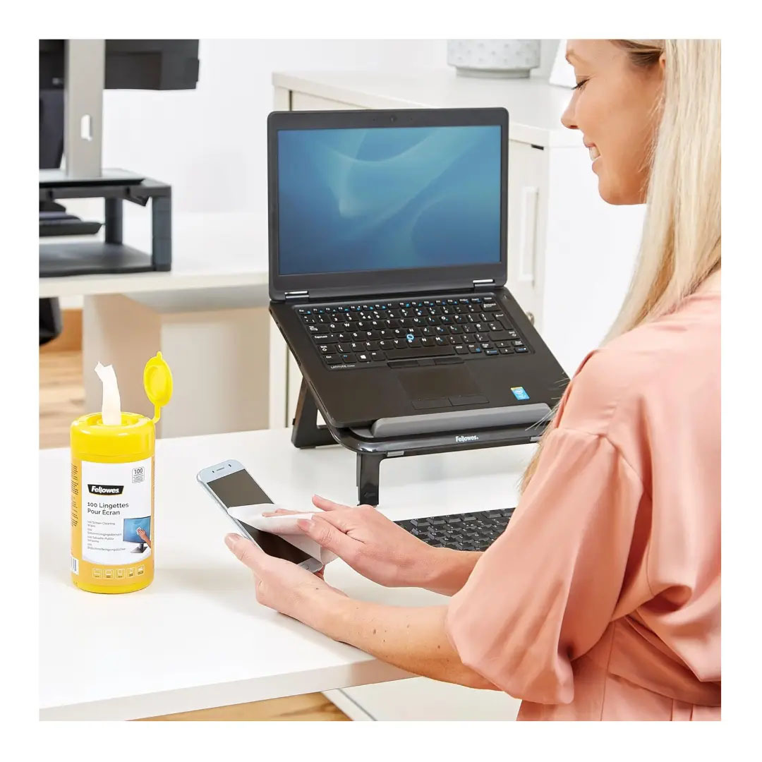 Fellowes Screen Cleaning Wipes – LCD & CRT Safe, 100 Wipes per Pack Price in Jordan Fellowes Screen Cleaning Wipes – LCD & CRT Safe, 100 Wipes per Pack - Buy Online in Jordan | OfficeJo